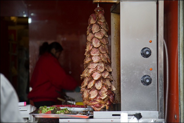 Lunch on Shanghai street.