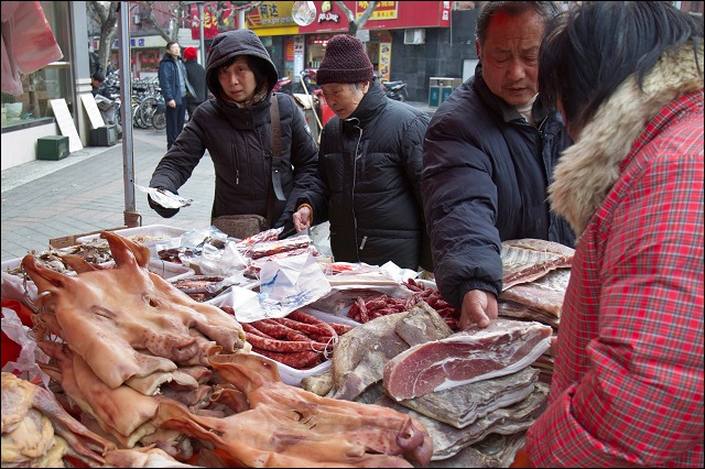 Shanghai street market.